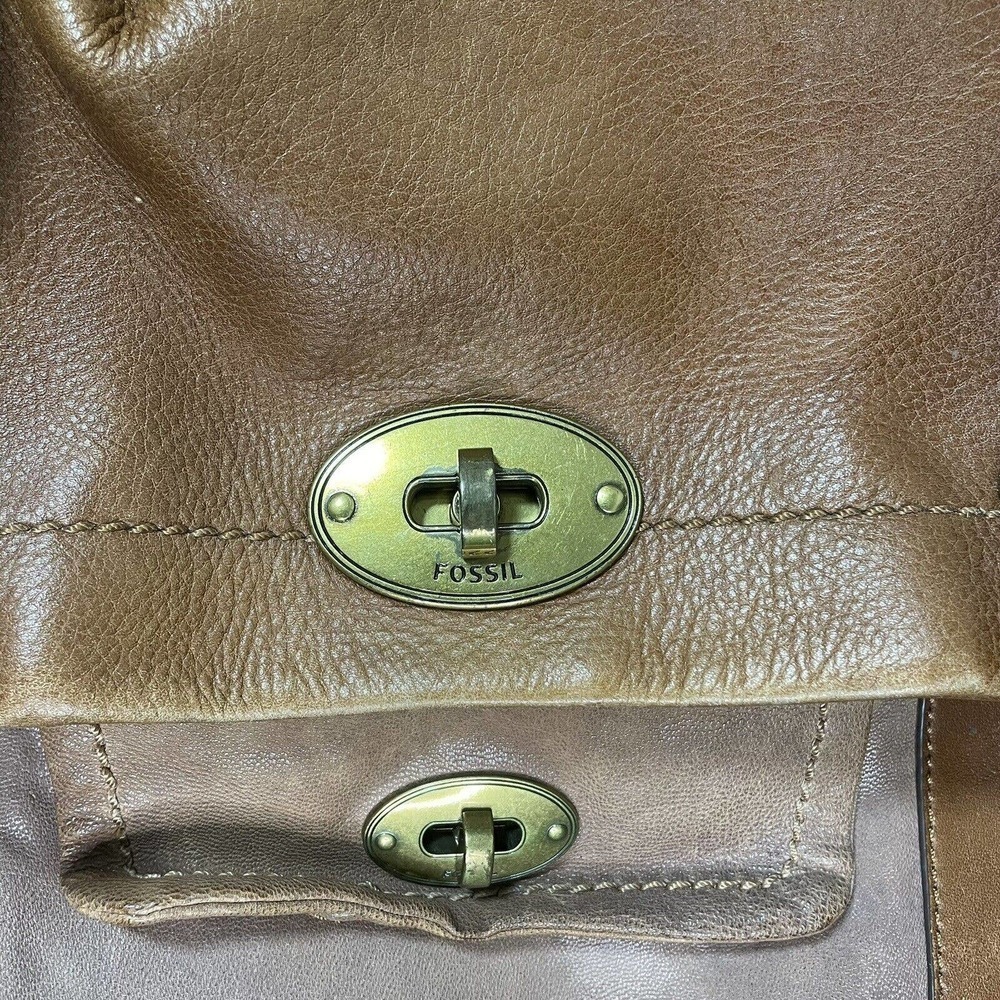 Fossil Genuine Leather Turn Lock Messenger Bag Shoulder Strap Satchel Brown - Picture 2 of 16
